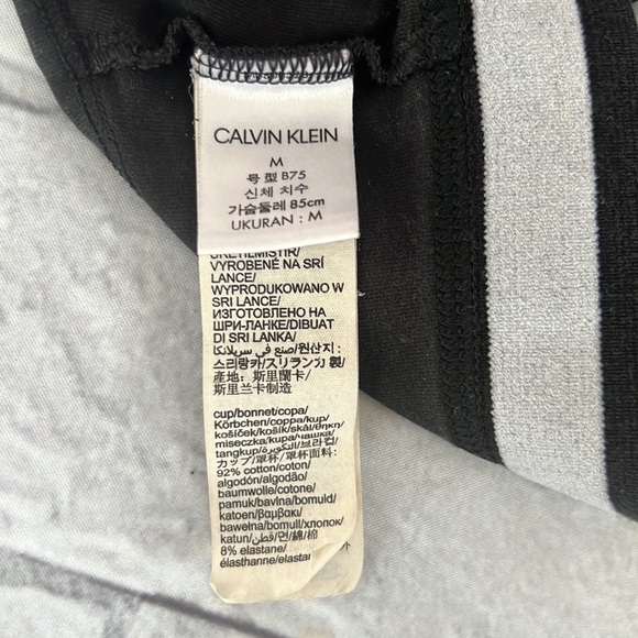 Calvin Klein monogram unlined triangle bralette size medium - Picture 6 of 6